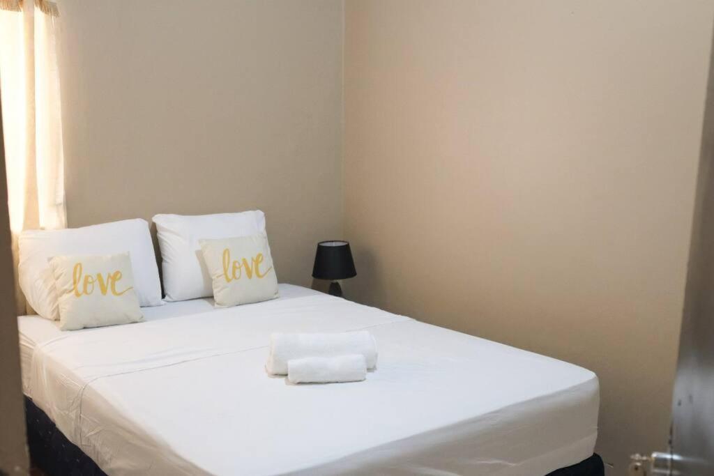 Casco Historico Demeter Apartment โกมายากัว ภายนอก รูปภาพ